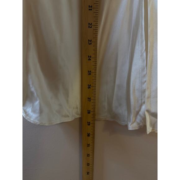 NWT VTG Gold Label Victorias Secret 100% Silk IvorySlip Dress Lingerie Medium - Picture 8 of 8